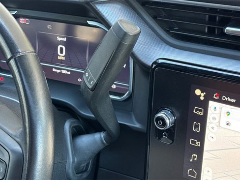 Used 2024 GMC Sierra 3500 Denali Ultimate image 23