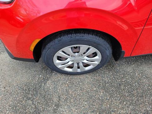 Used 2020 Kia Soul LX FWD image 6