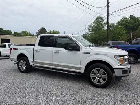 Used 2018 Ford F150 XLT w/ Equipment Group 302A Luxury AWD/4WD image 6