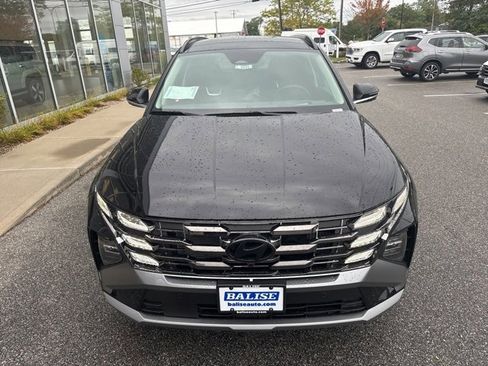 New 2025 Hyundai Tucson Limited image 3