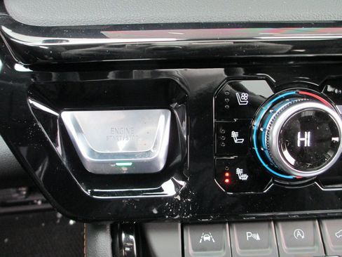 New 2026 GMC Sierra 1500 AT4 w/ AT4 Premium Package image 22