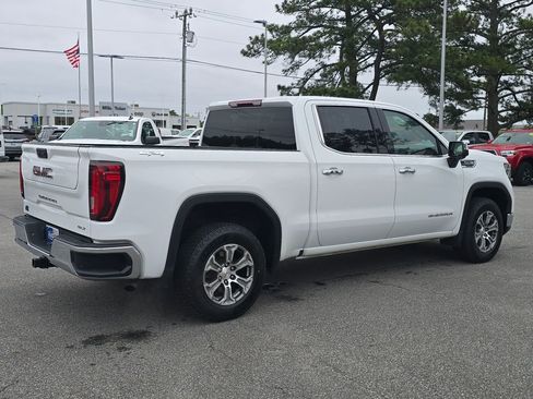 Certified 2025 GMC Sierra 1500 SLT AWD/4WD image 5