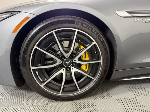 Used 2022 Mercedes-Benz SL 63 AMG 4MATIC image 11
