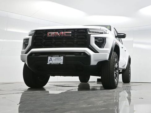 Used 2024 GMC Canyon Elevation w/ Convenience Package image 51