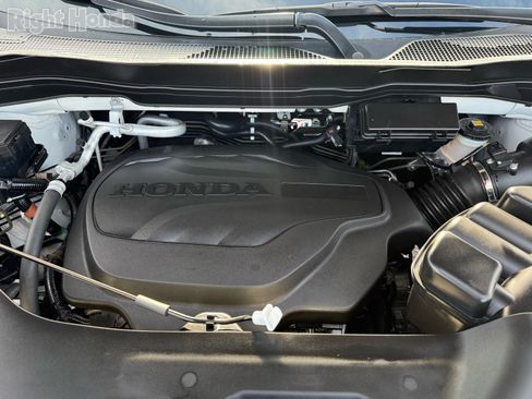 Used 2023 Honda Passport EX-L image 31