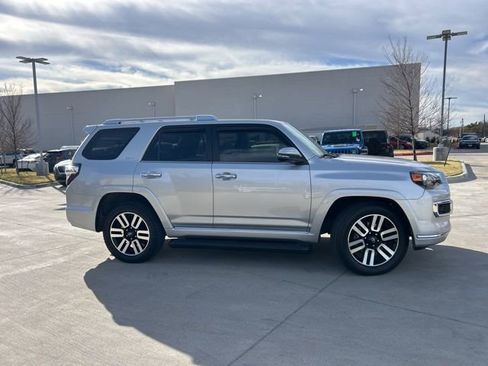Used 2023 Toyota 4Runner Limited image 2