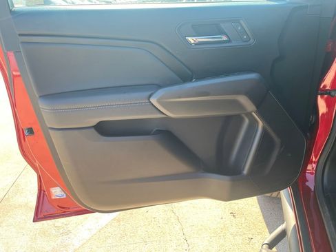 Used 2026 GMC Canyon Elevation w/ Convenience Package image 12