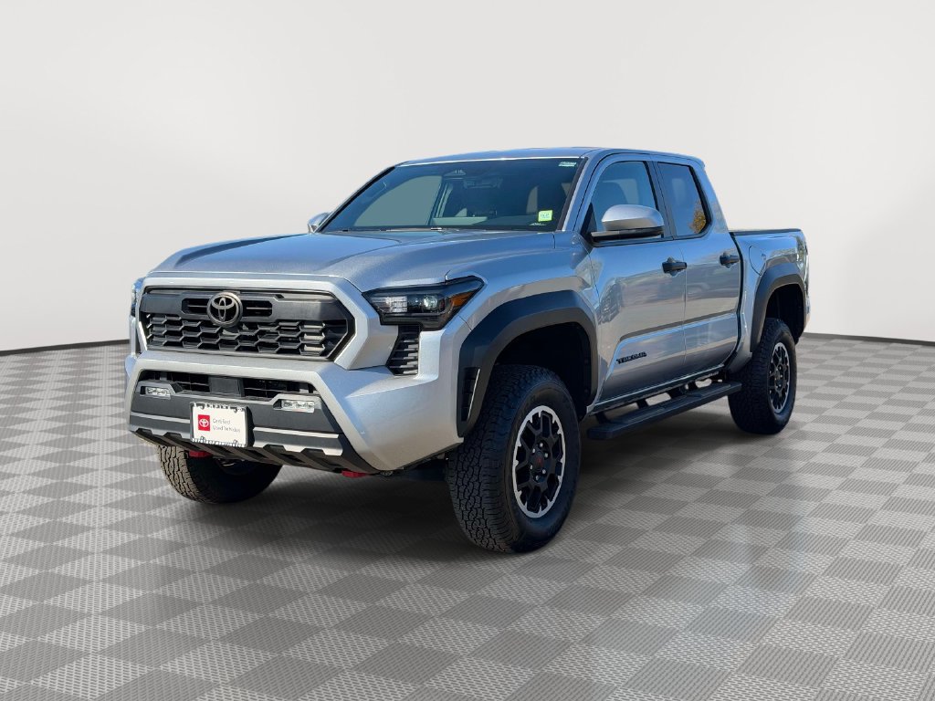 Used 2025 Toyota Tacoma TRD Off-Road AWD/4WD image 7