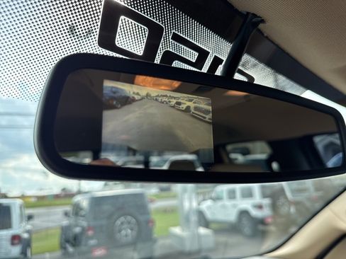 Used 2011 Ford F150 Lariat w/ Lariat Plus Pkg image 58