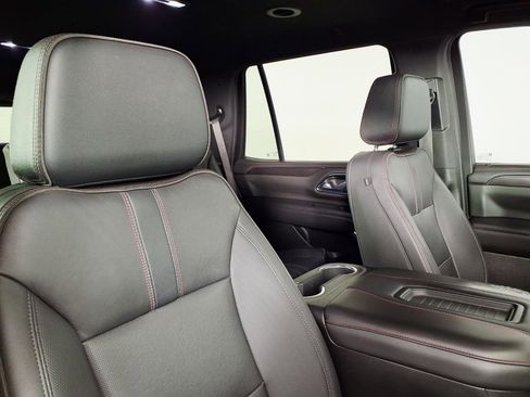 Used 2022 Chevrolet Tahoe RST RWD image 11