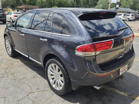Used 2013 Lincoln MKX AWD image 6