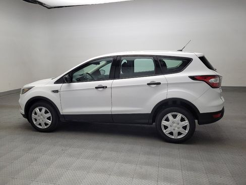 Used 2018 Ford Escape S image 3