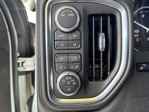 Used 2021 GMC Sierra 1500 AT4 w/ AT4 Premium Package image 18