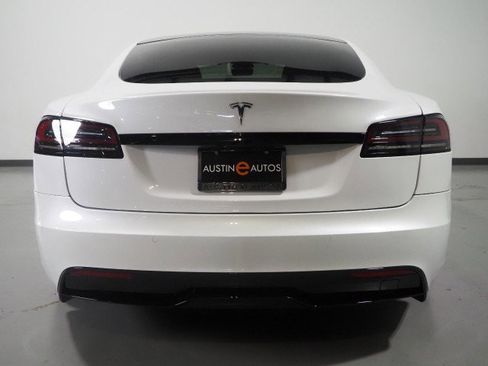 Used 2022 Tesla Model S AWD image 60