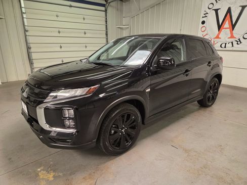 Used 2026 Mitsubishi Outlander Sport AWD image 2