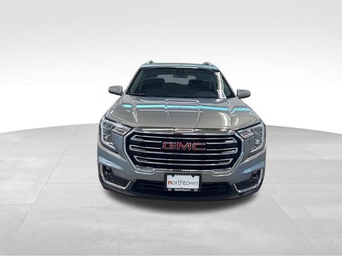 Used 2023 GMC Terrain SLT AWD/4WD image 6