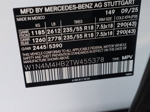New 2026 Mercedes-Benz GLB 250 4MATIC image 52