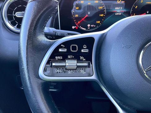 Used 2020 Mercedes-Benz GLB 250 GLB 250 image 23