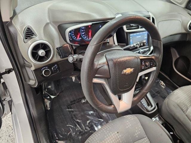 Used 2018 Chevrolet Sonic LT FWD image 7