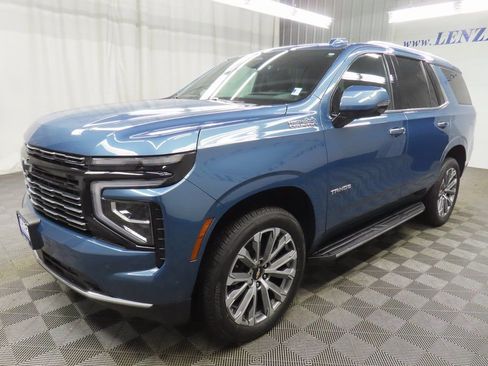 Used 2025 Chevrolet Tahoe High Country image 6