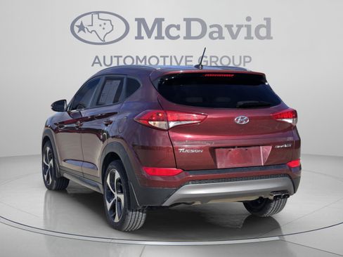 Used 2016 Hyundai Tucson Sport FWD image 4