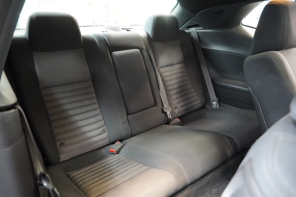 Used 2014 Dodge Challenger R/T w/ Blacktop Package RWD image 27