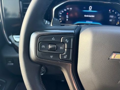 Used 2024 Chevrolet Silverado 1500 High Country w/ Technology Package AWD/4WD image 33