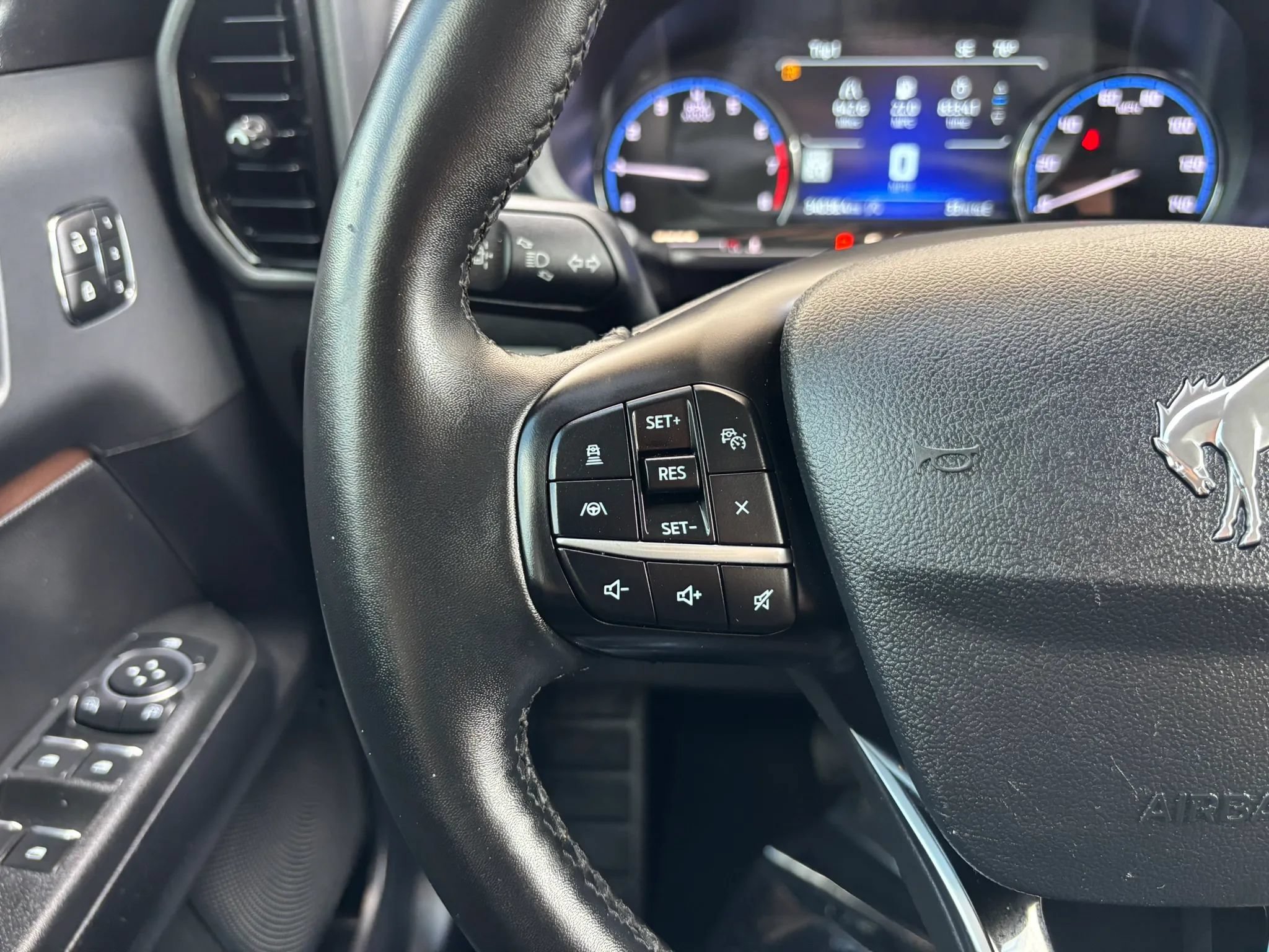 Used 2024 Ford Bronco Sport Outer Banks w/ Tech Package AWD/4WD image 21