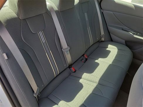 New 2025 Hyundai Elantra Sport image 19