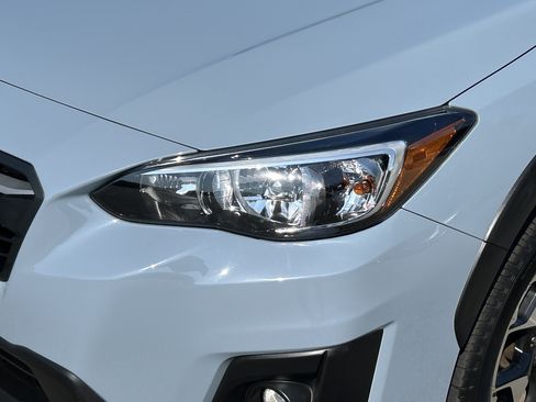 Used 2018 Subaru Crosstrek 2.0i Premium AWD/4WD image 9