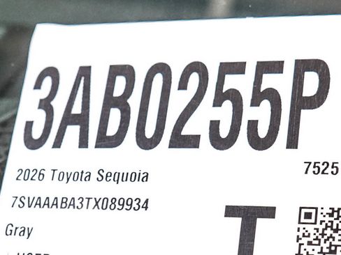 Used 2026 Toyota Sequoia Platinum AWD/4WD image 35