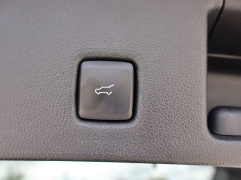 Used 2023 Ford Escape SE w/ PHEV Premium Package FWD image 27