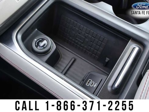 Used 2025 Ford Expedition Active RWD image 40