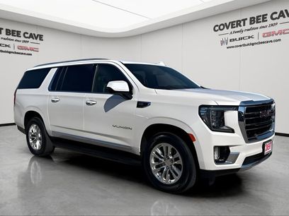 Used 2021 GMC Yukon XL SLT w/ SLT Luxury Plus Package