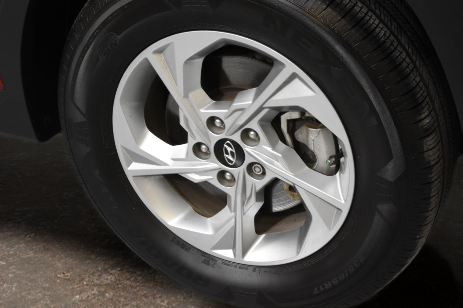 Used 2024 Hyundai Tucson SEL FWD image 6