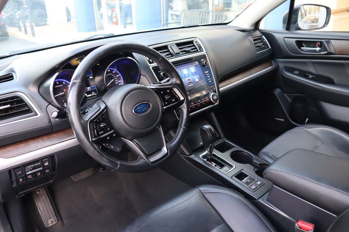 Used 2019 Subaru Outback 2.5i Limited AWD/4WD image 9