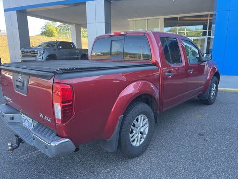 Used 2014 Nissan Frontier SV w/ SV Value Truck Package AWD/4WD image 6