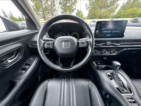Used 2023 Honda HR-V EX-L image 8