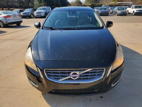 Used 2012 Volvo S60 T5 image 2