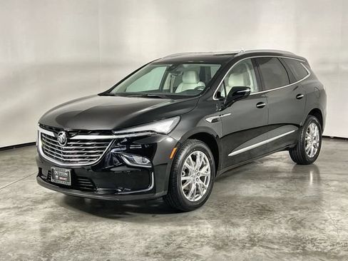 Certified 2023 Buick Enclave Essence w/ Experience Buick Package FWD image 4