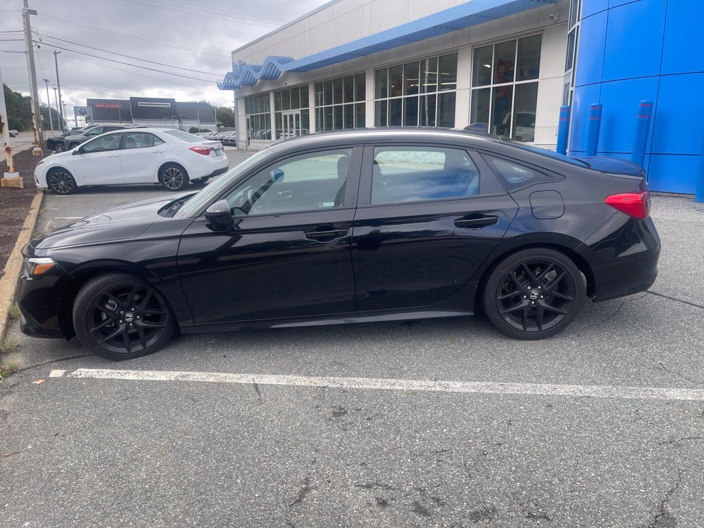 Used 2024 Honda Civic Sport image 2