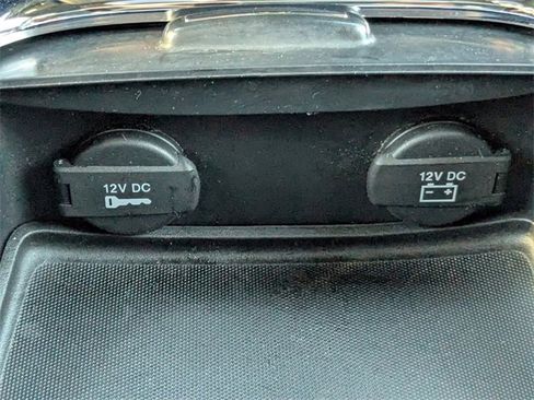 Used 2019 Dodge Grand Caravan GT image 26