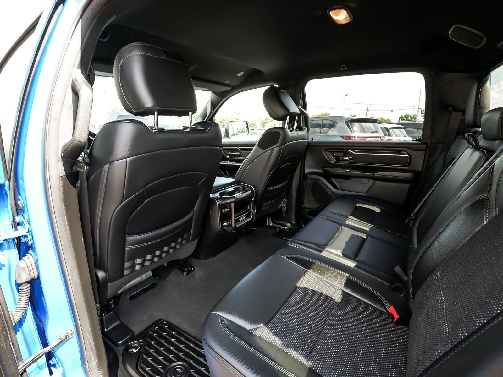 Used 2023 RAM 1500 Big Horn AWD/4WD image 34