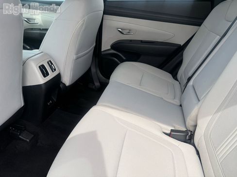 Used 2025 Hyundai Tucson SEL image 27