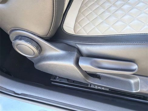 Used 2019 Volkswagen Beetle 2.0T Final Edition SEL image 12