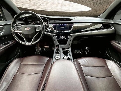 Used 2020 Cadillac XT6 Premium Luxury image 15