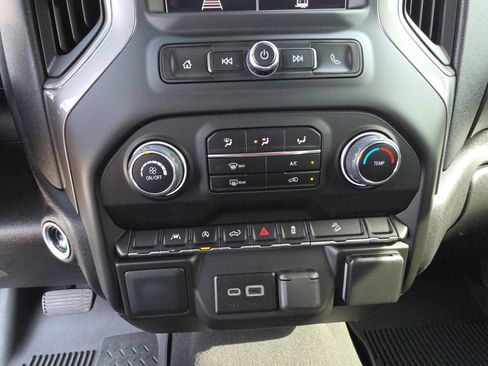 Used 2023 Chevrolet Silverado 1500 Custom Trail Boss image 23