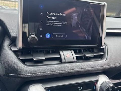 Used 2024 Toyota RAV4 XLE w/ Convenience Package image 25