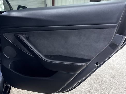 Used 2023 Tesla Model 3 Standard Range image 20