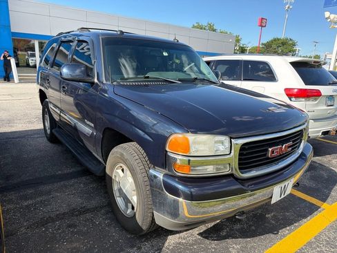 Used 2004 GMC Yukon SLT w/ 1SD Preferred Equipment Group AWD/4WD image 2